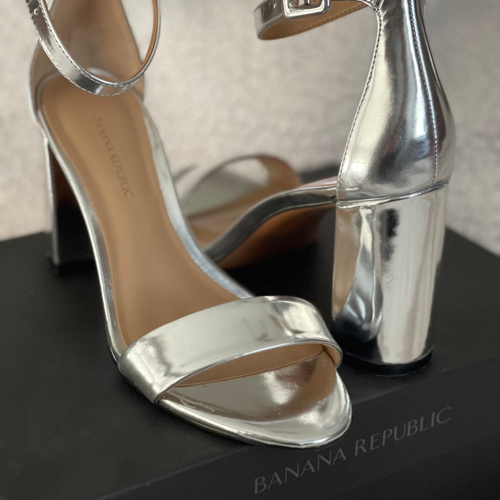Banana Republic Bare High Bloc Open Toe Heels